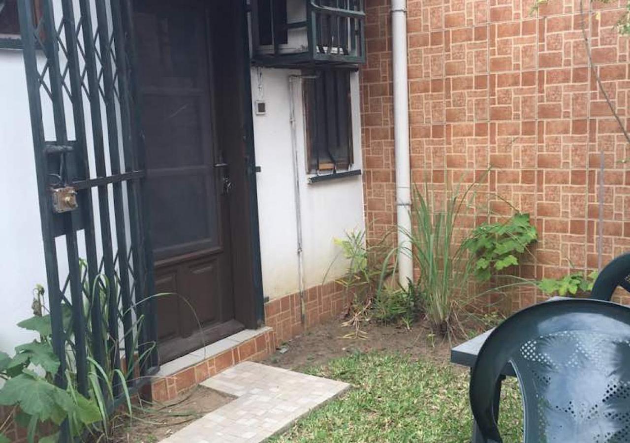 Villa Cb Abidjan Ngoại thất bức ảnh